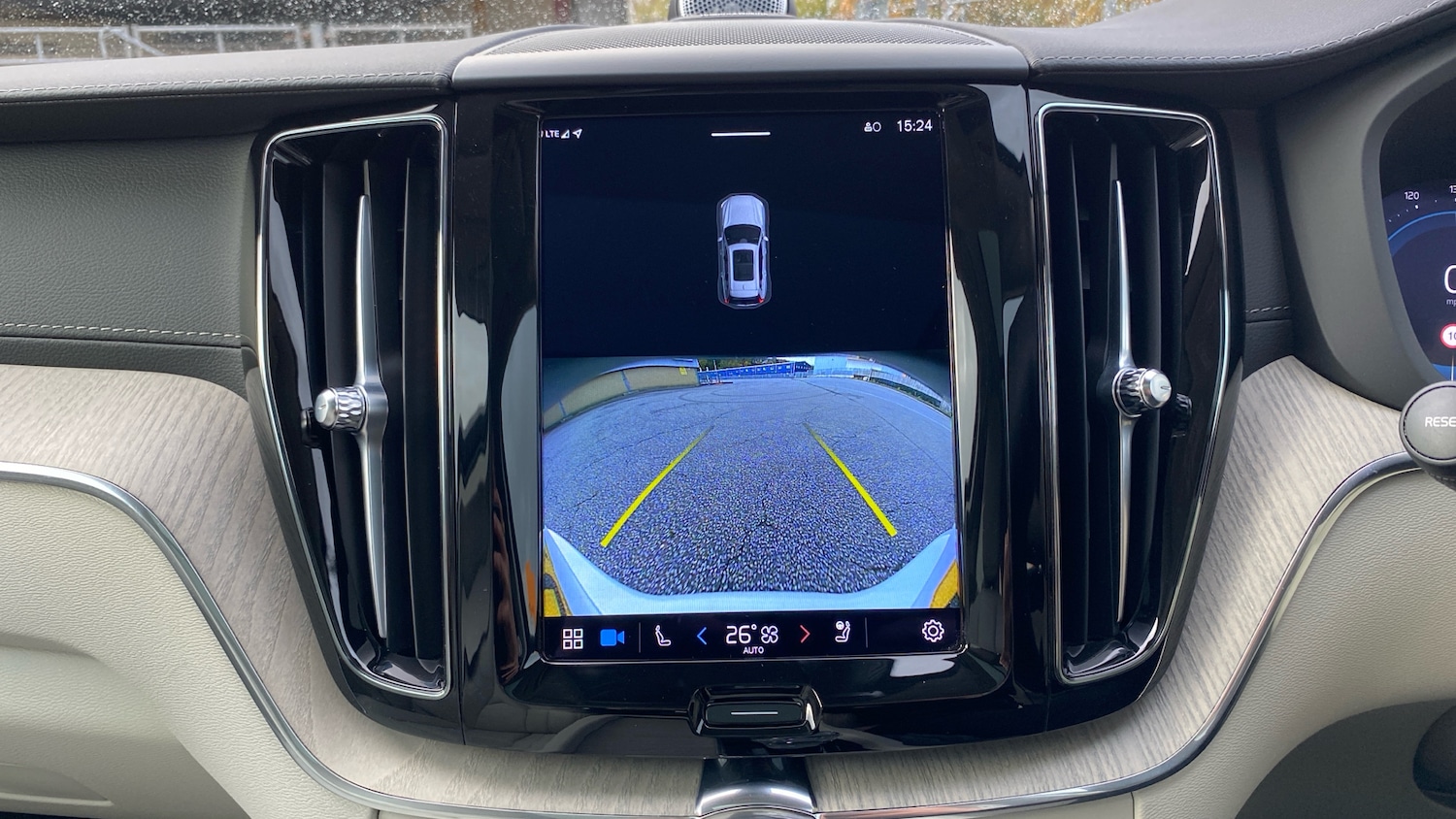 Used Volvo XC60 2022 for sale - 76653246: Photo 33