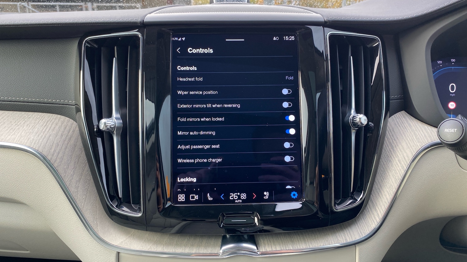 Used Volvo XC60 2022 for sale - 76653246: Photo 40