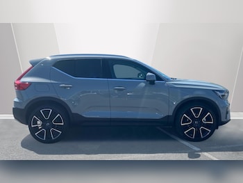 Used Volvo XC40 2025 for sale - 79271824: Photo