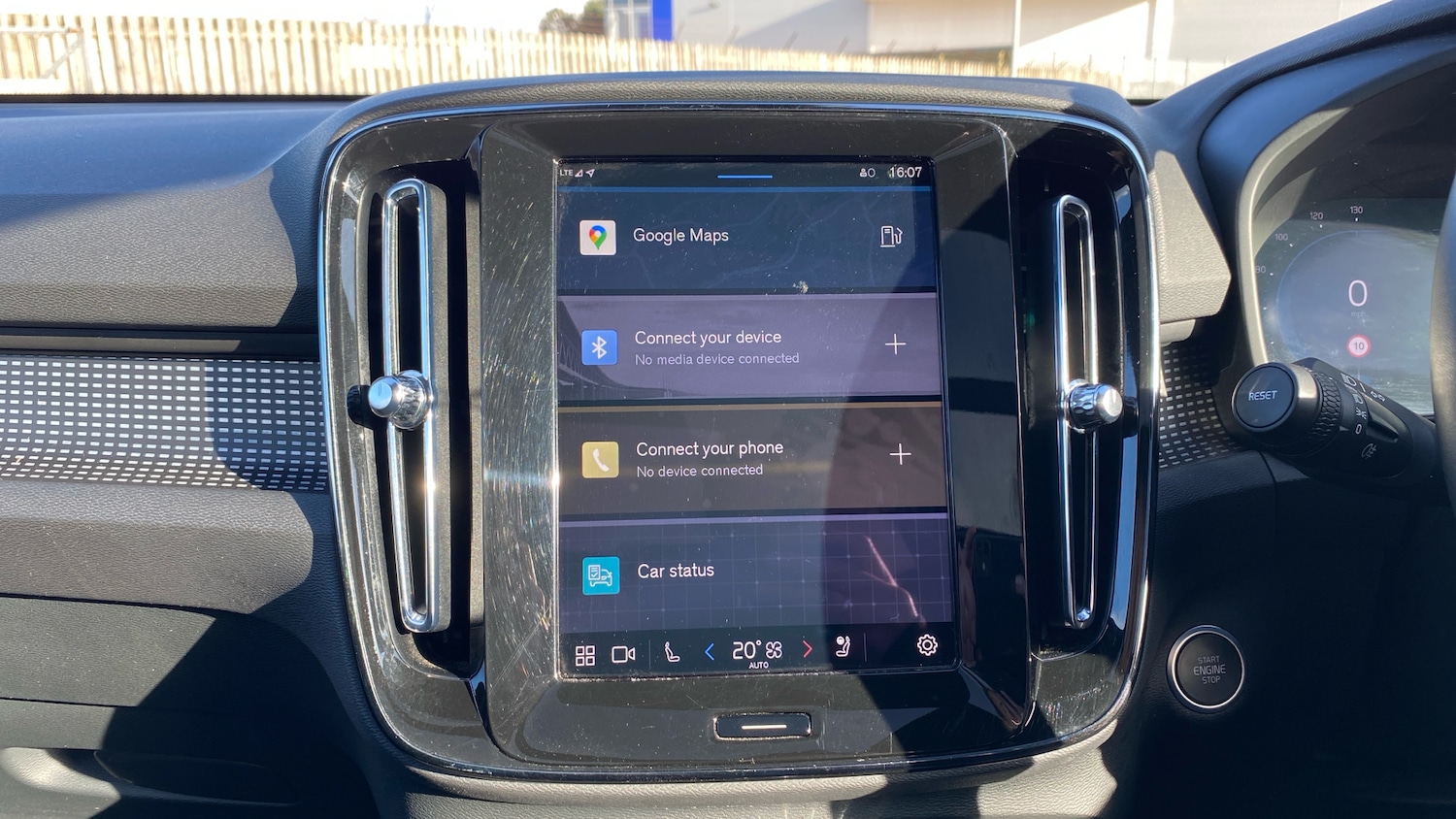 Used Volvo XC40 2025 for sale - 77901460: Photo 12