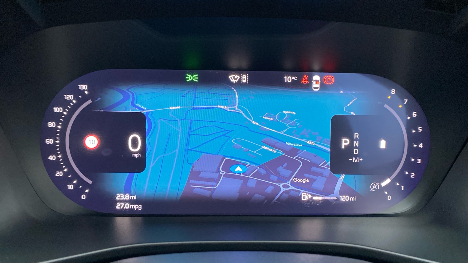 Used Volvo XC40 2025 for sale - 76818736: Photo 11