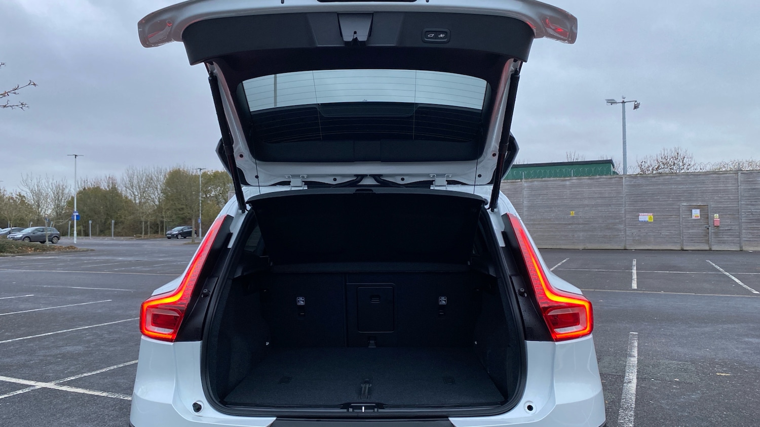 Used Volvo XC40 2025 for sale - 76818736: Photo 13