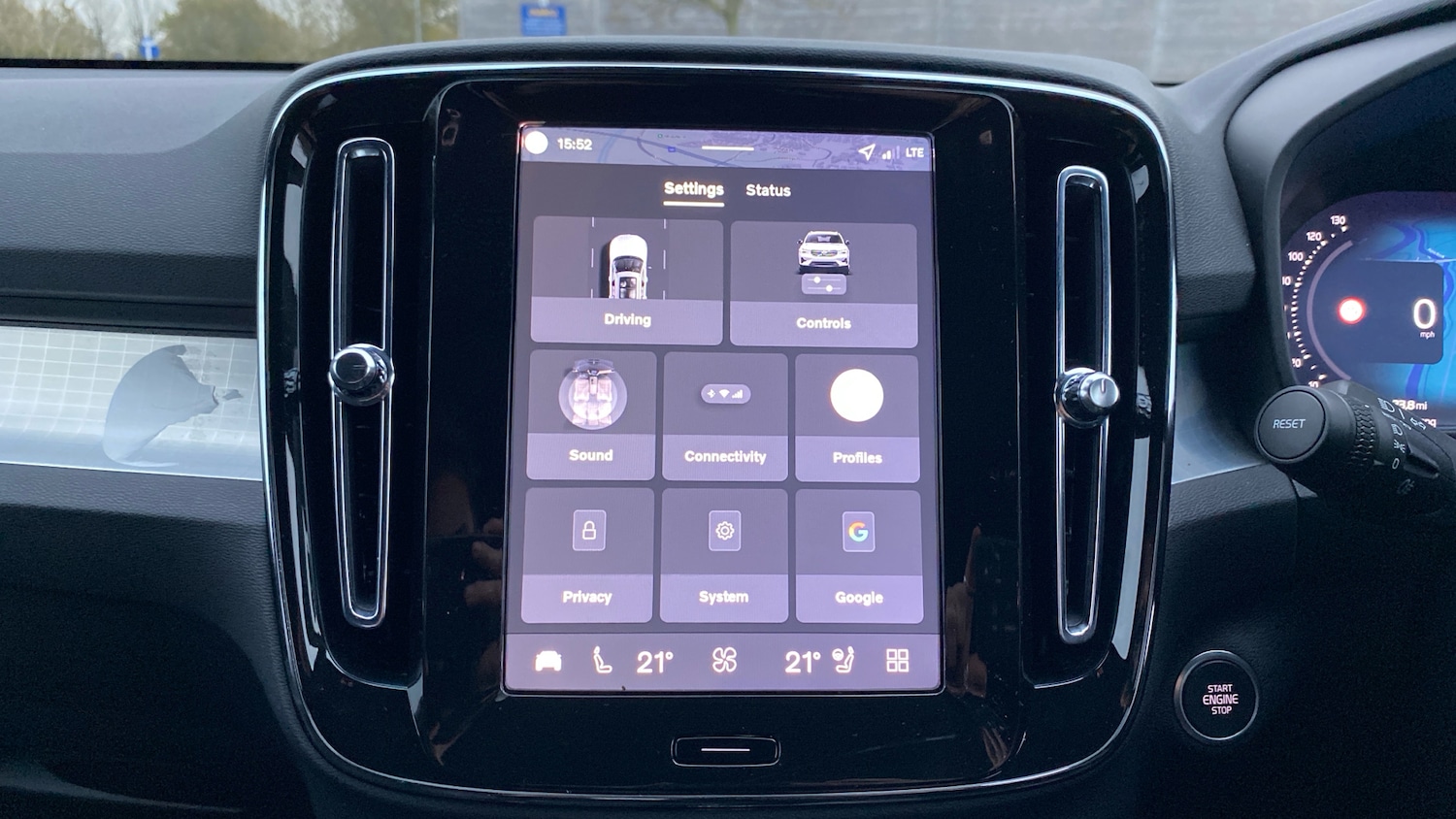 Used Volvo XC40 2025 for sale - 76818736: Photo 26