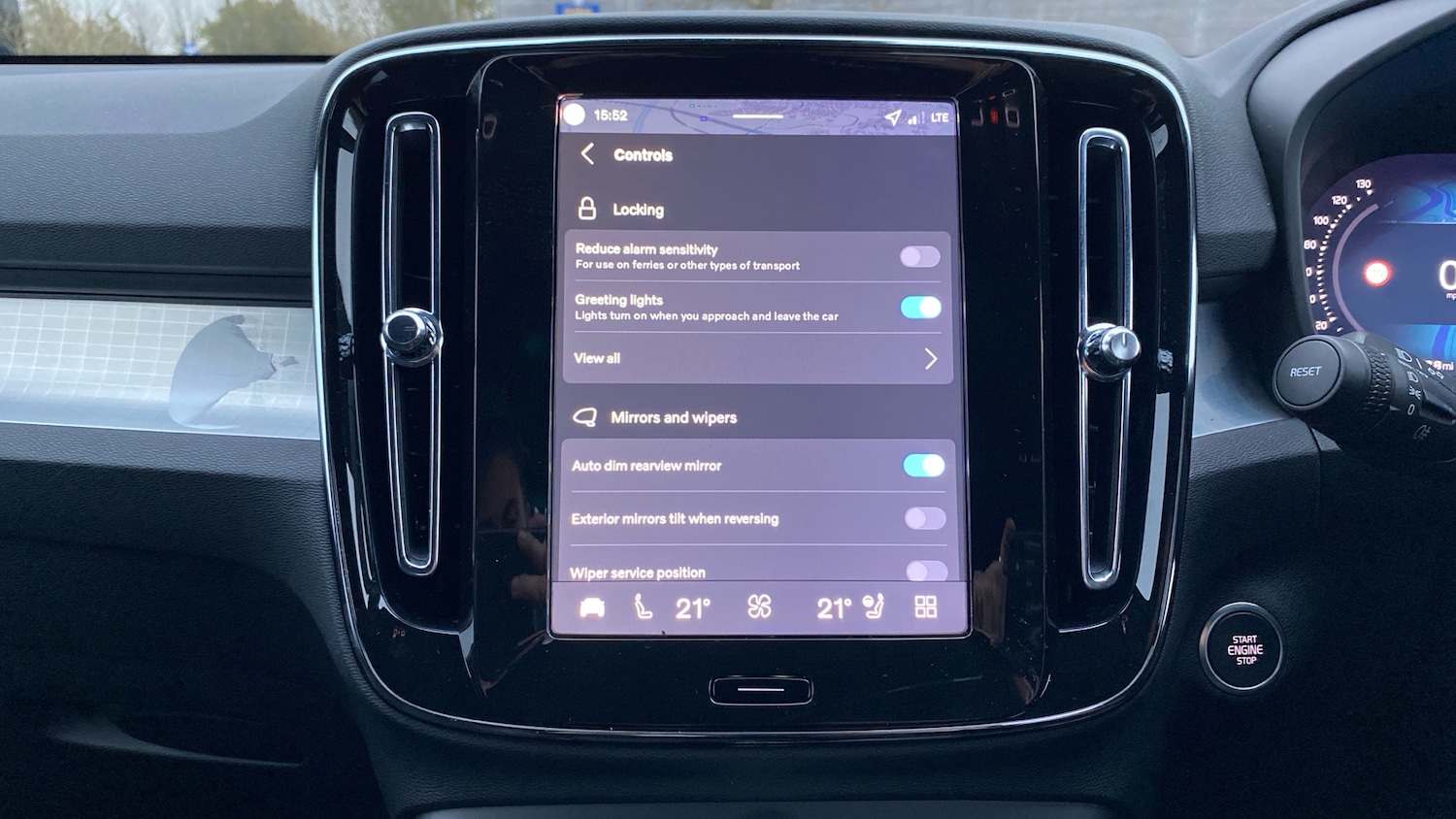 Used Volvo XC40 2025 for sale - 76818736: Photo 30