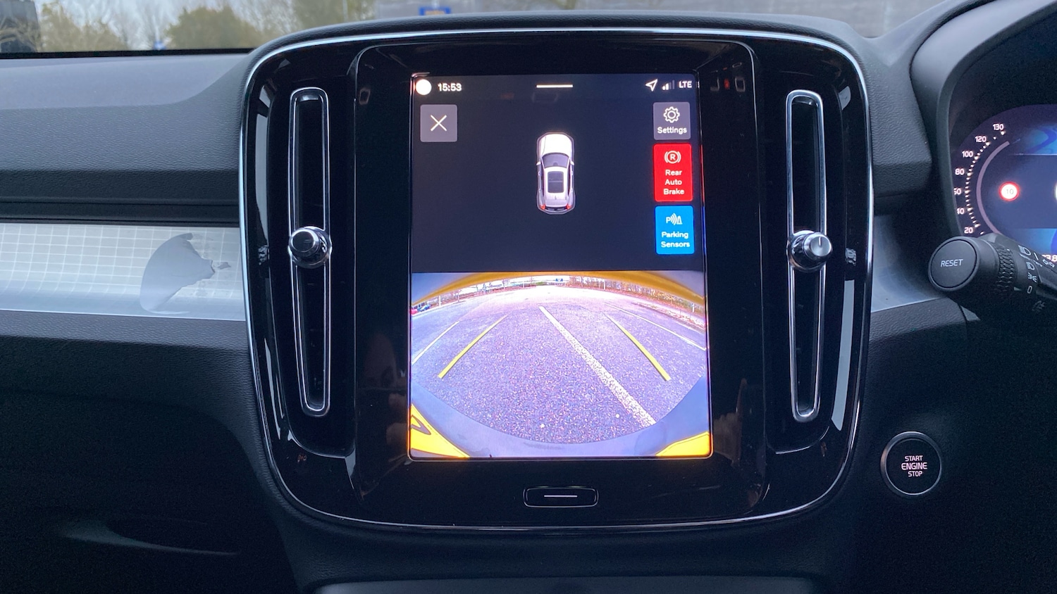 Used Volvo XC40 2025 for sale - 76818736: Photo 36