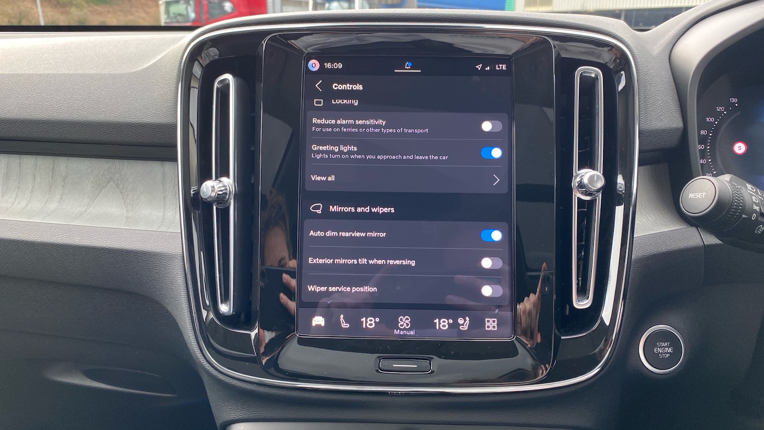 Used Volvo XC40 2025 for sale - 77818690: Photo 20