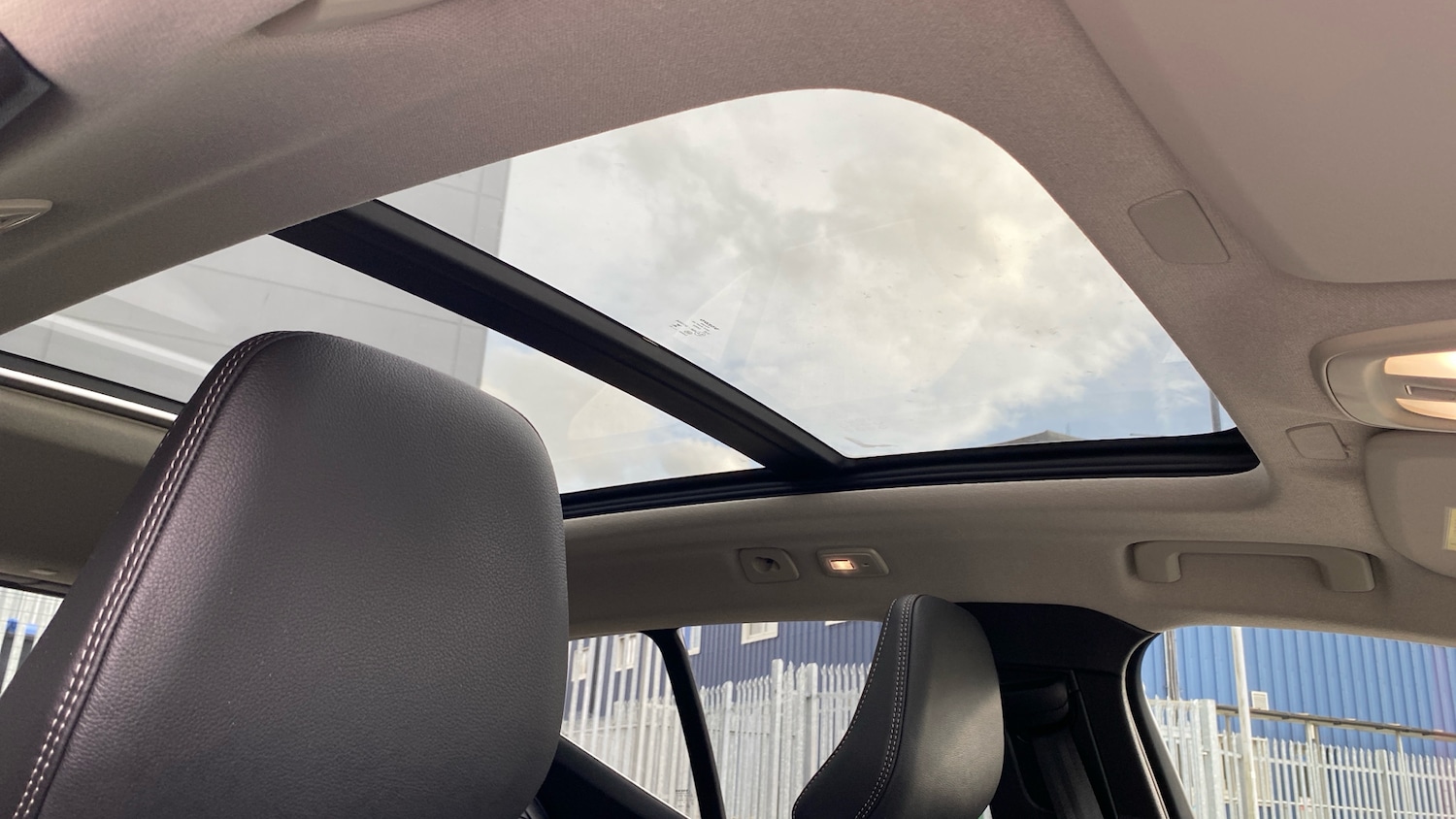 Used Volvo XC40 2025 for sale - 77818690: Photo 35