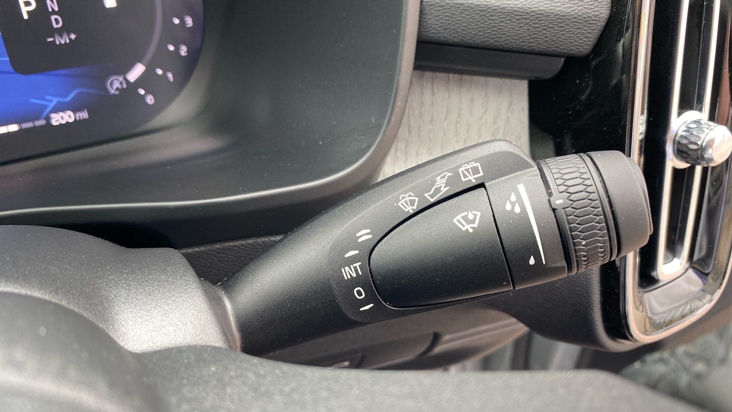 Used Volvo XC40 2025 for sale - 77818690: Photo 38