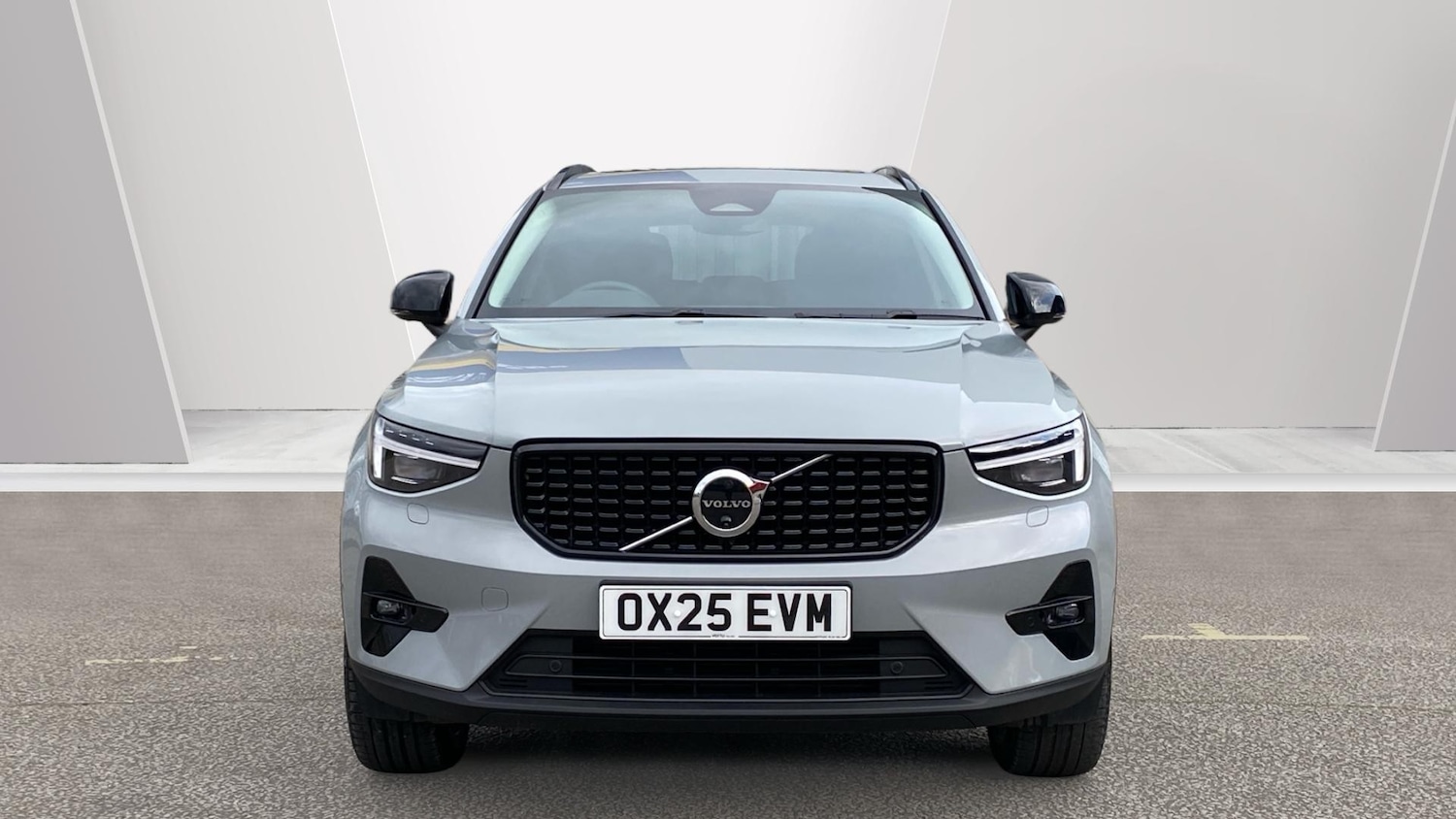 Used Volvo XC40 2025 for sale - 77818690: Photo 8