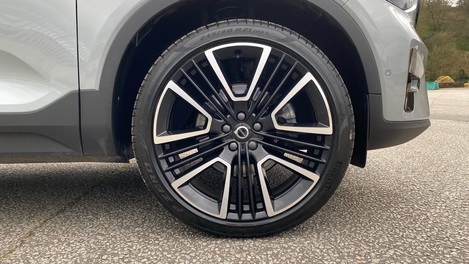 Used Volvo XC40 2025 for sale - 77818690: Photo 9