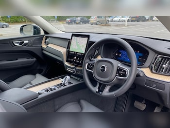 Used Volvo XC60 2025 for sale - 78519934: Photo