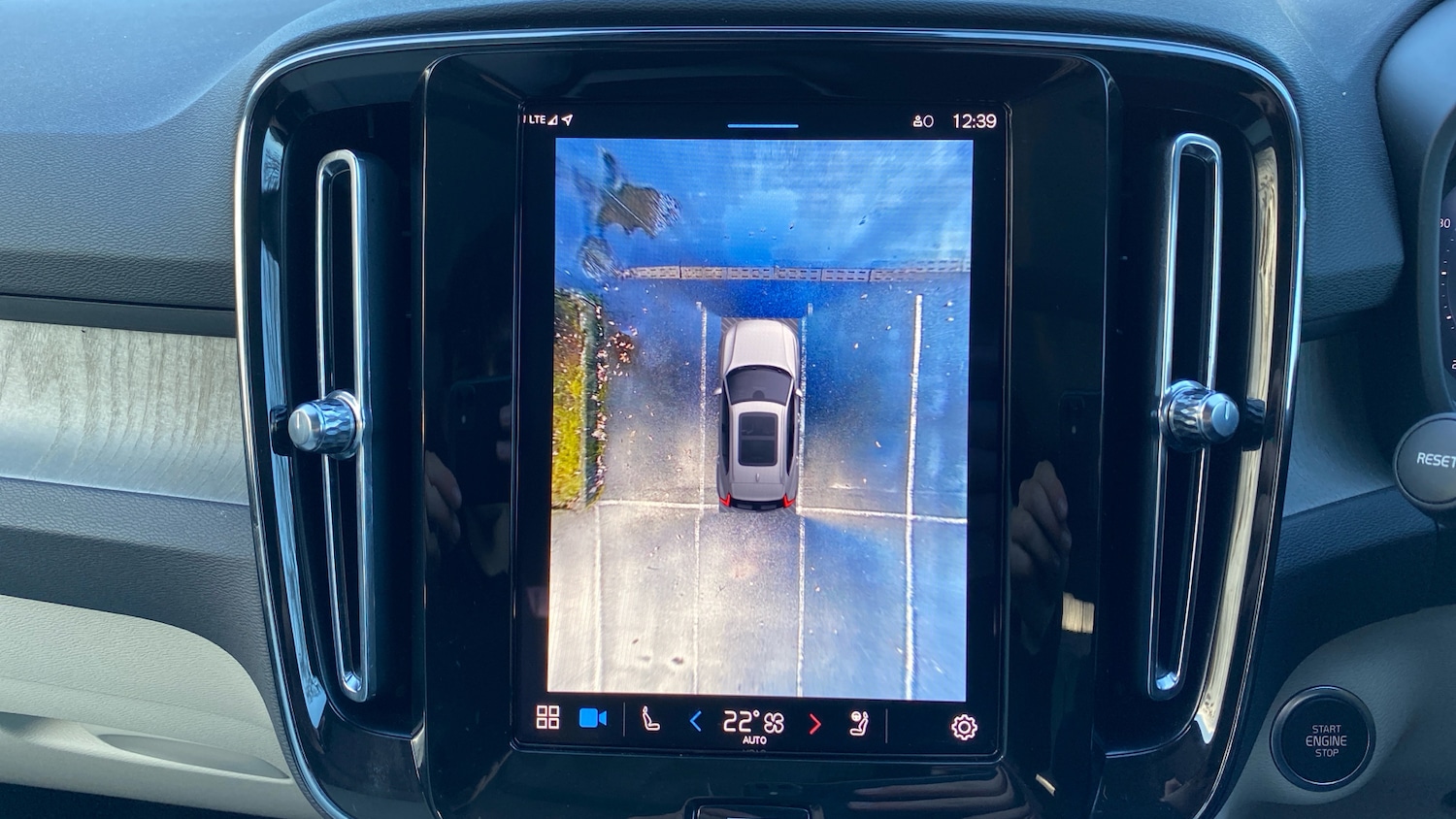 Used Volvo XC40 2025 for sale - 76807386: Photo 15