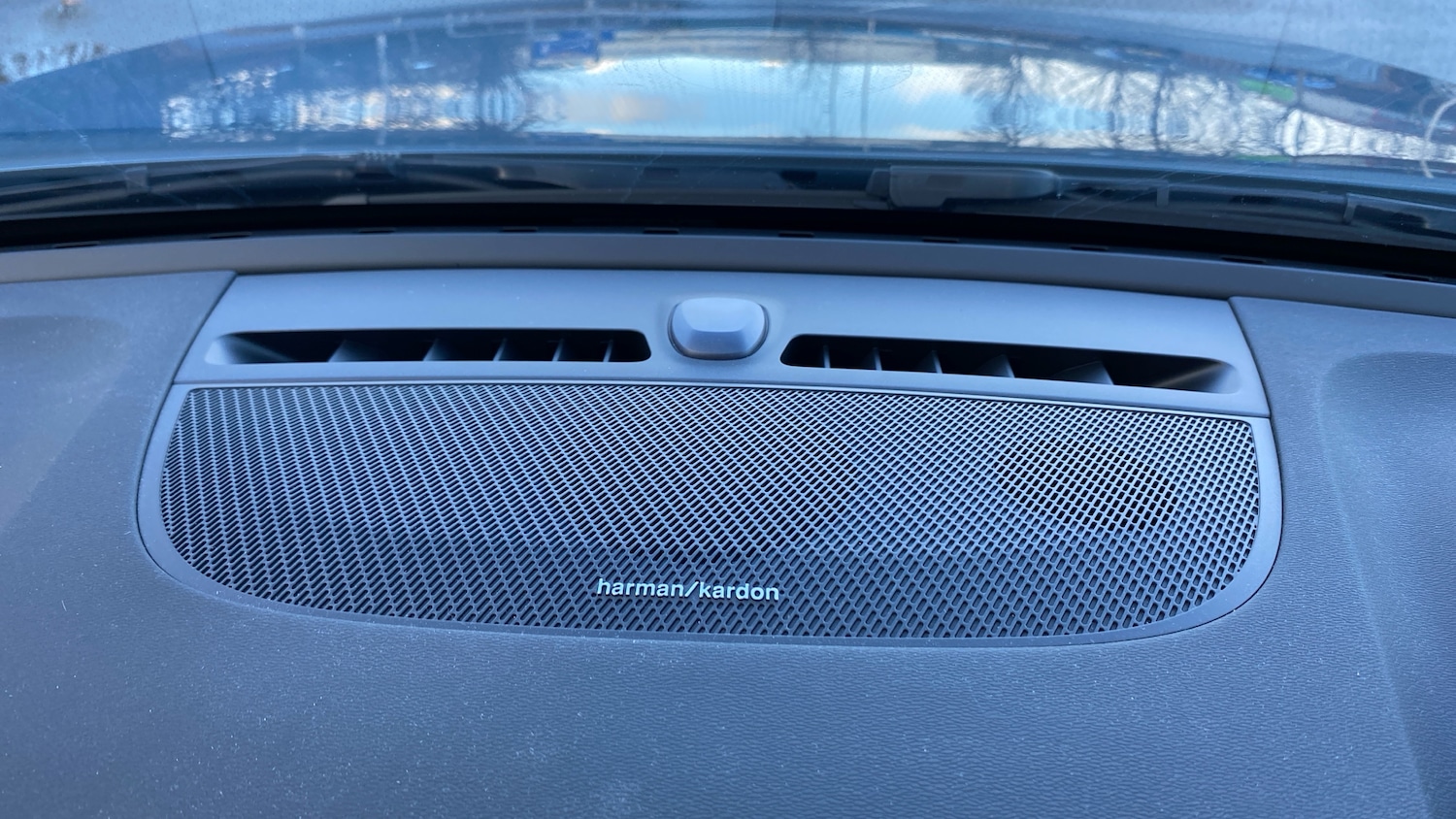 Used Volvo XC40 2025 for sale - 76807386: Photo 20