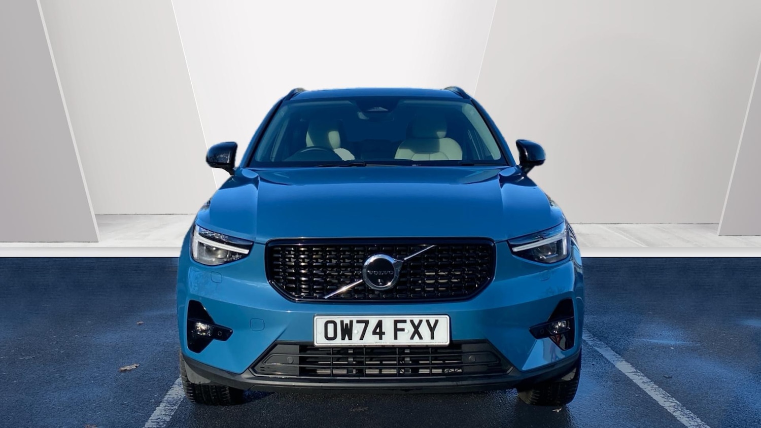 Used Volvo XC40 2025 for sale - 76807386: Photo 8