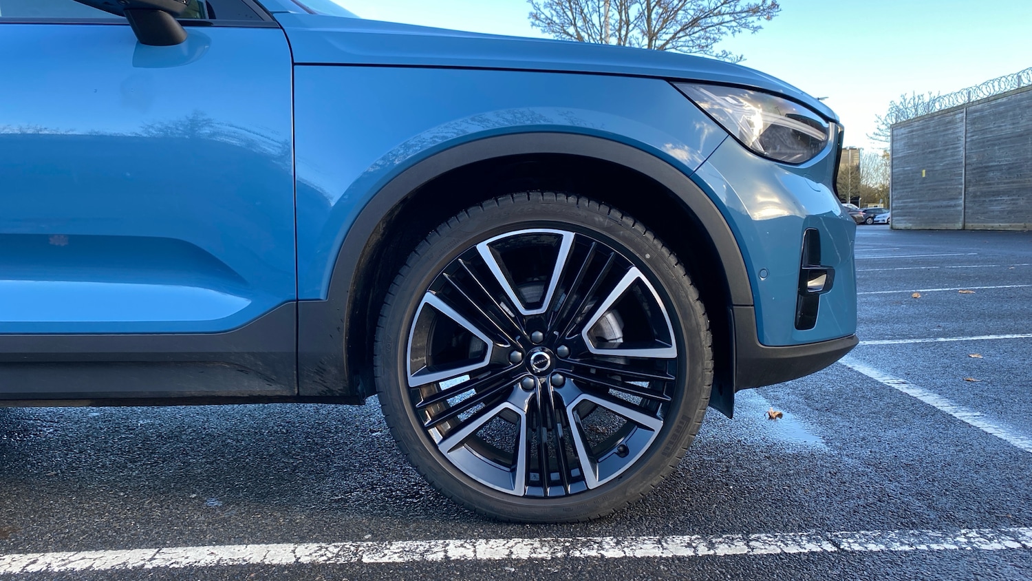 Used Volvo XC40 2025 for sale - 76807386: Photo 9