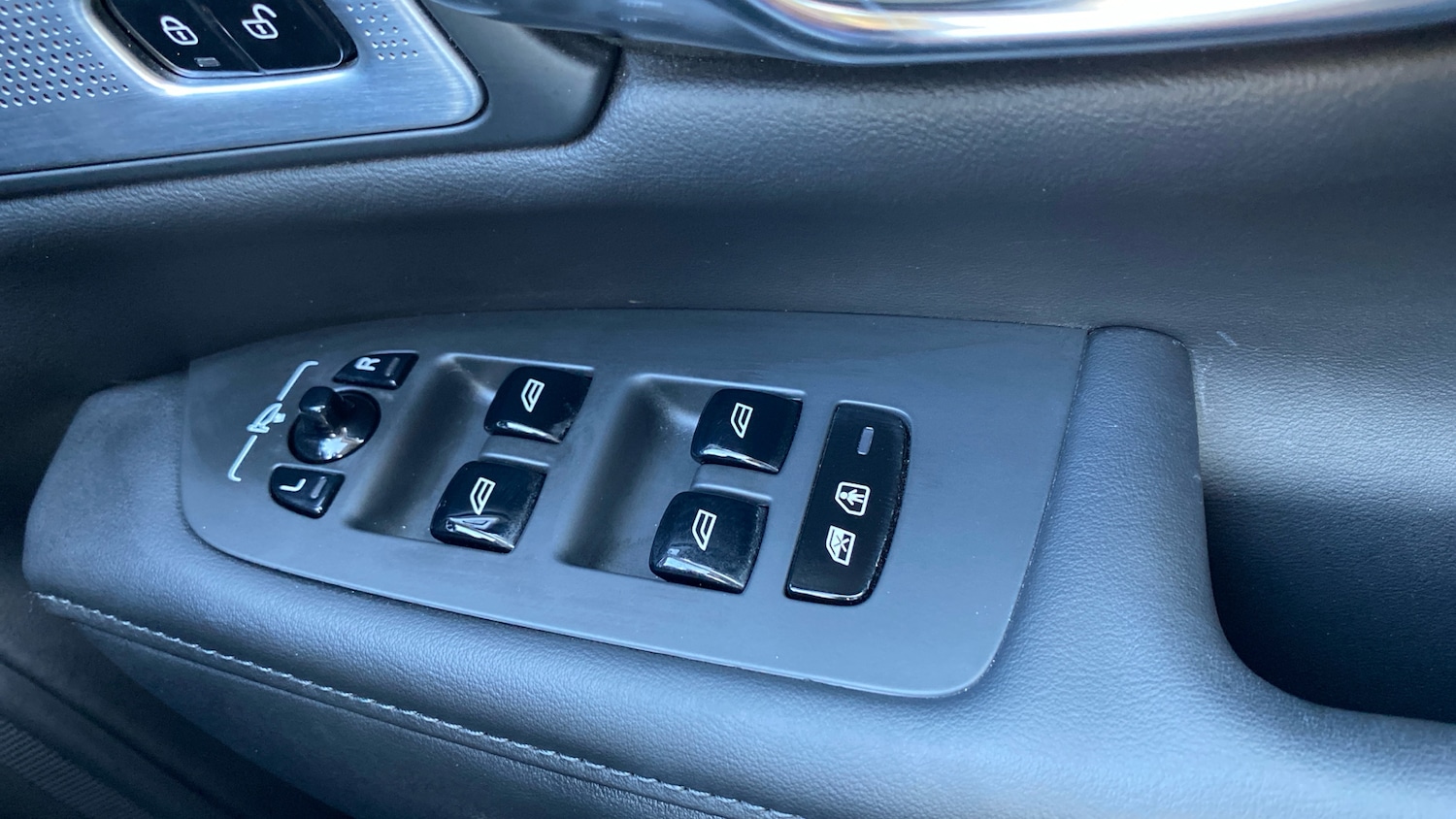 Used Volvo V90 2024 for sale - 76682229: Photo 26