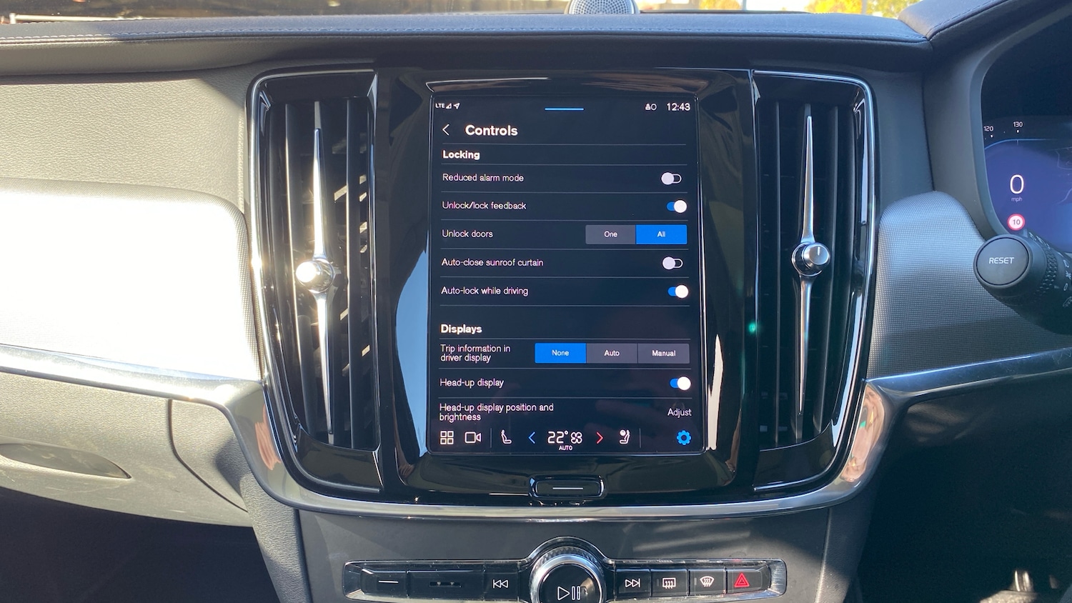 Used Volvo V90 2024 for sale - 76682229: Photo 37