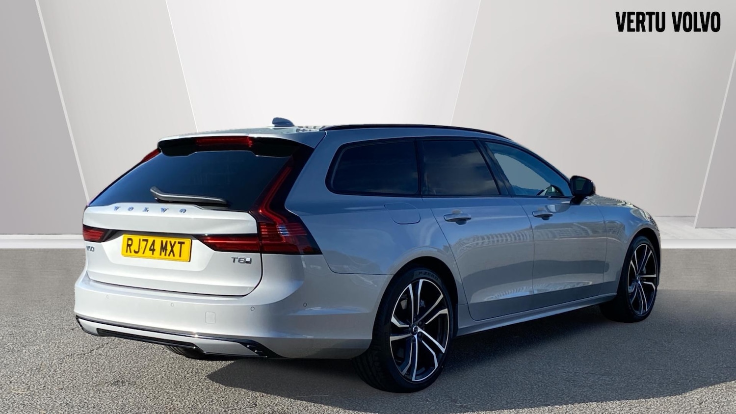 Used Volvo V90 2024 for sale - 76682229: Photo 7