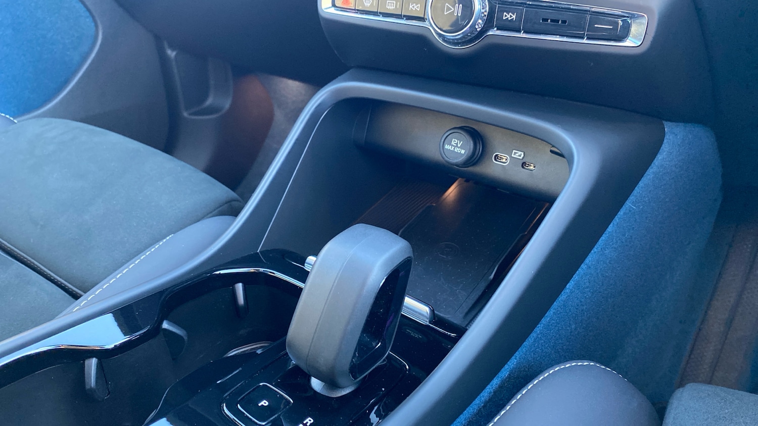 Used Volvo XC40 2022 for sale - 76653294: Photo 20