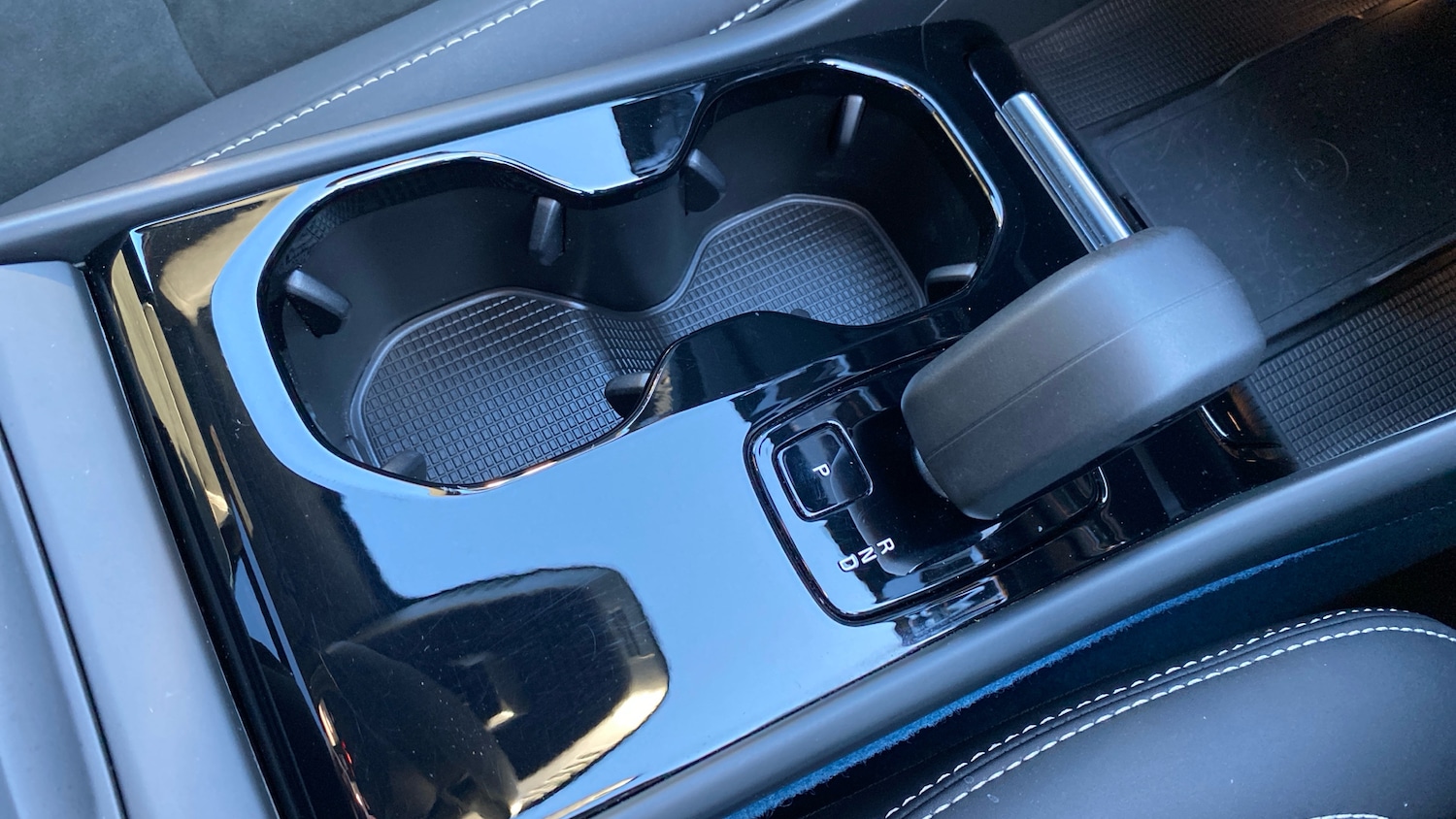 Used Volvo XC40 2022 for sale - 76653294: Photo 23