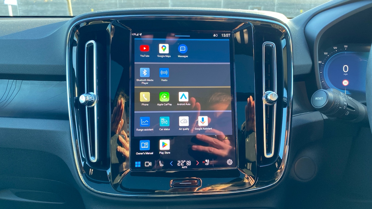 Used Volvo XC40 2022 for sale - 76653294: Photo 24