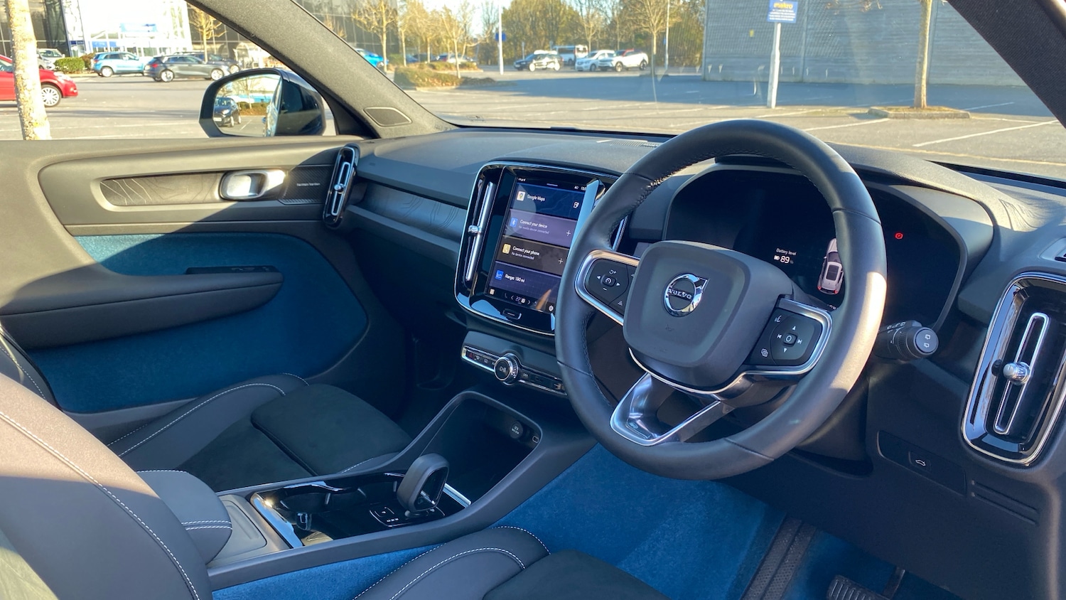 Used Volvo XC40 2022 for sale - 76653294: Photo 4