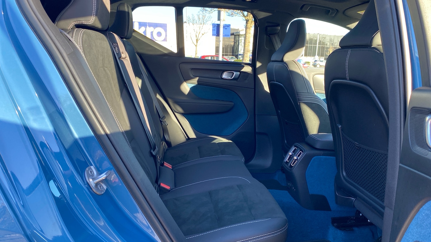 Used Volvo XC40 2022 for sale - 76653294: Photo 6