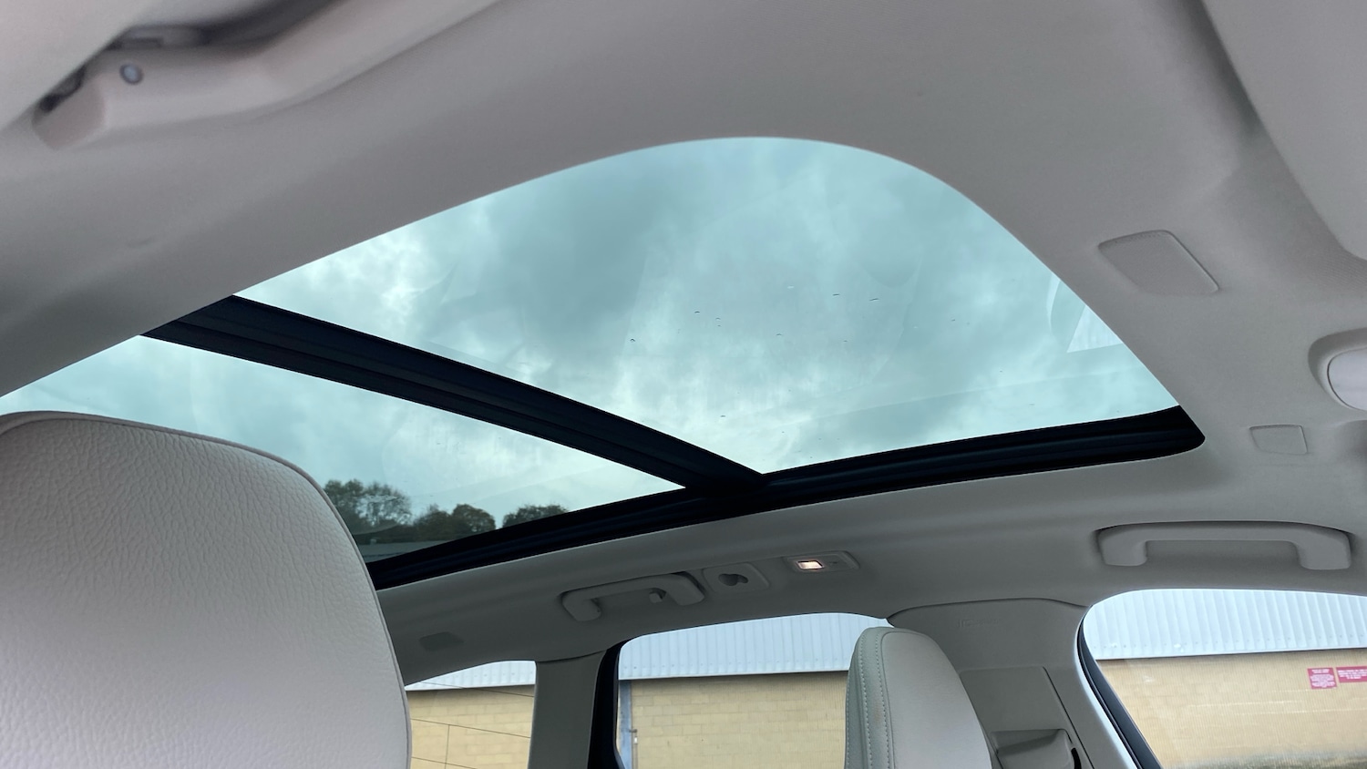 Used Volvo XC60 2025 for sale - 76653217: Photo 27