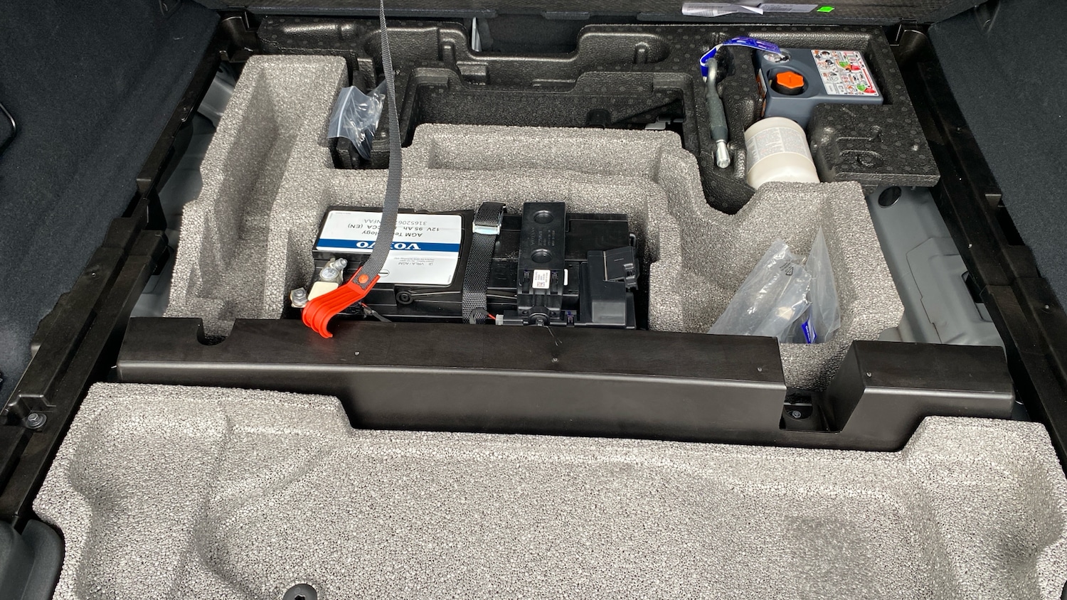 Used Volvo XC60 2025 for sale - 76653217: Photo 44