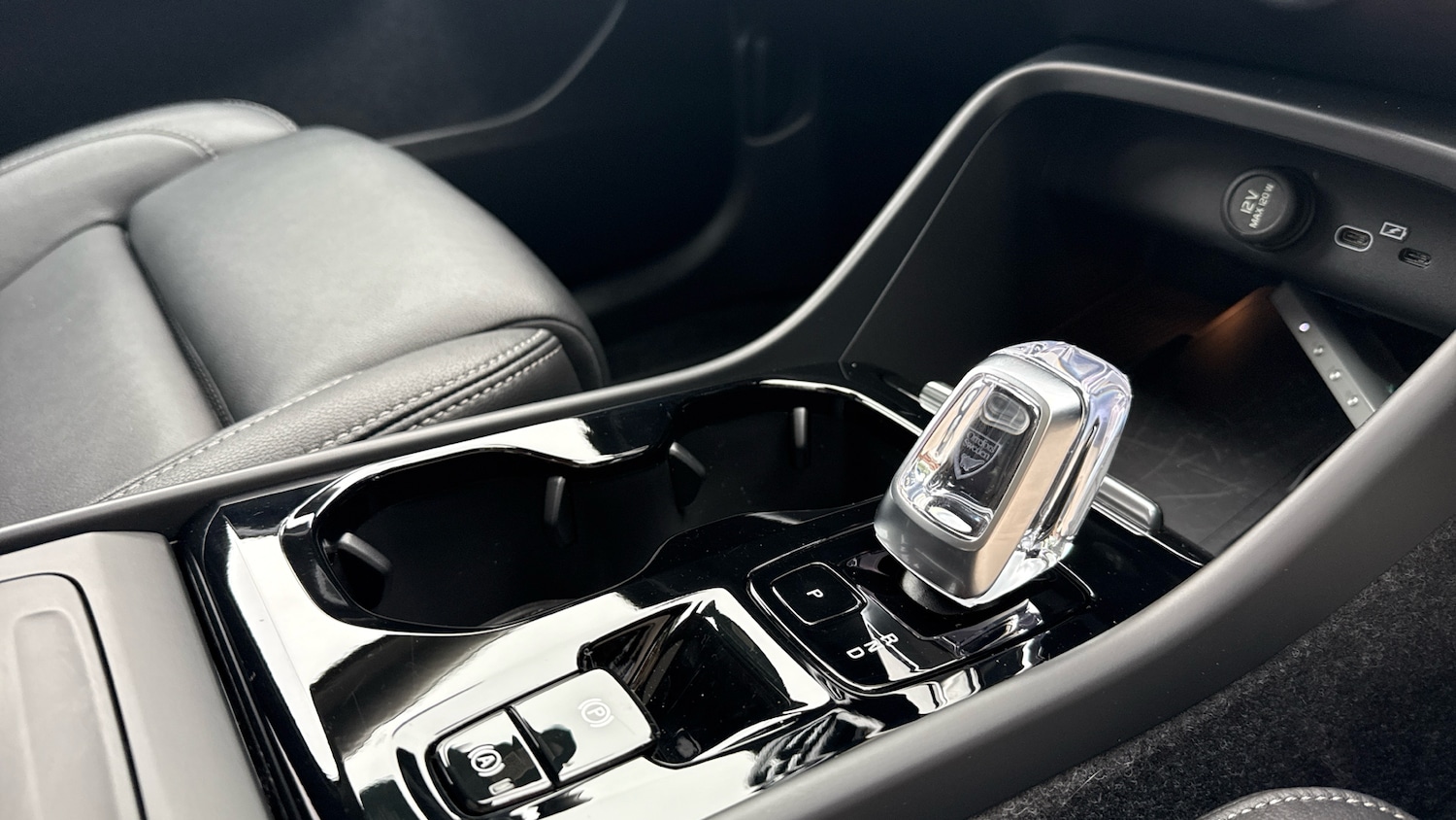 Used Volvo XC40 2024 for sale - 77323778: Photo 14