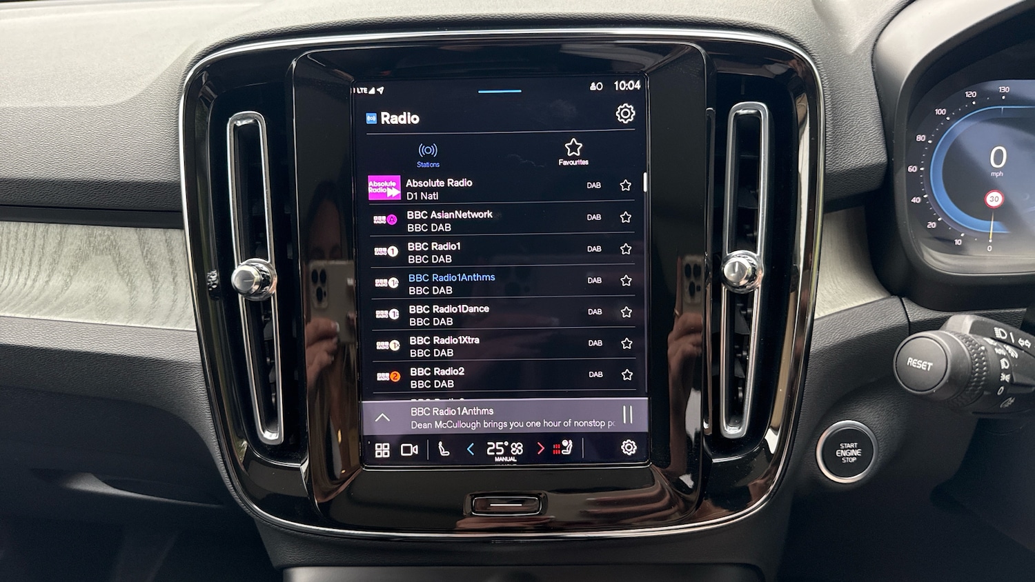 Used Volvo XC40 2024 for sale - 77323778: Photo 29