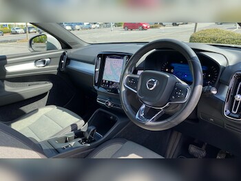 Used Volvo XC40 2022 for sale - 78150549: Photo