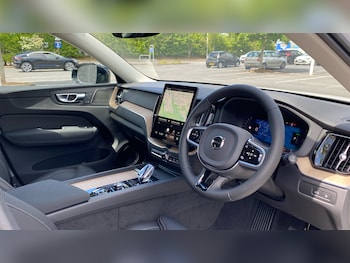 Used Volvo XC60 2026 for sale - 78568090: Photo