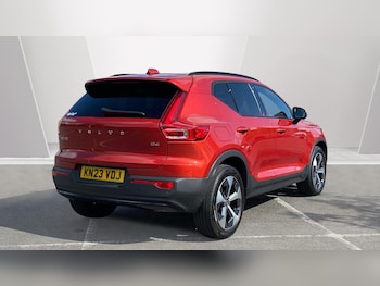 Used Volvo XC40 2023 for sale - 79343720: Photo