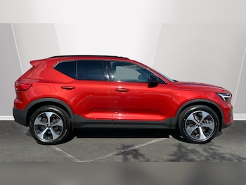 Used Volvo XC40 2023 for sale - 79343720: Photo