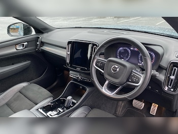 Used Volvo XC40 2020 for sale - 77023301: Photo