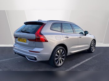 Used Volvo XC60 2023 for sale - 77046499: Photo