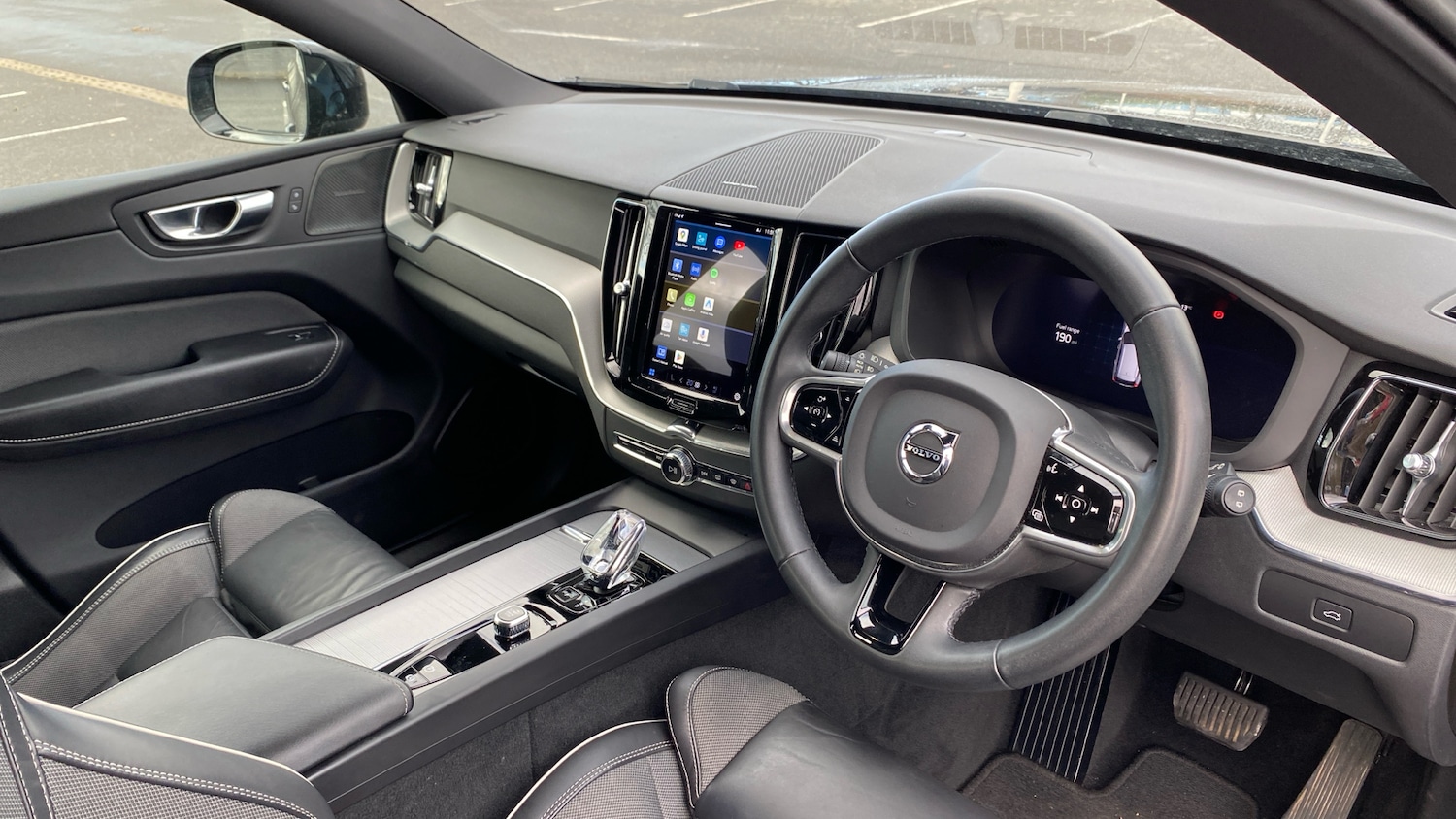 Used Volvo XC60 2022 for sale - 76907633: Photo 4