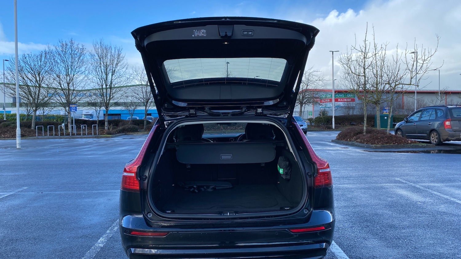 Used Volvo V60 2025 for sale - 77282919: Photo 13