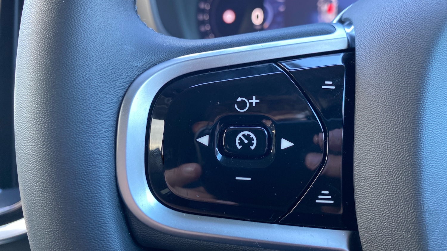 Used Volvo V60 2025 for sale - 77282919: Photo 18