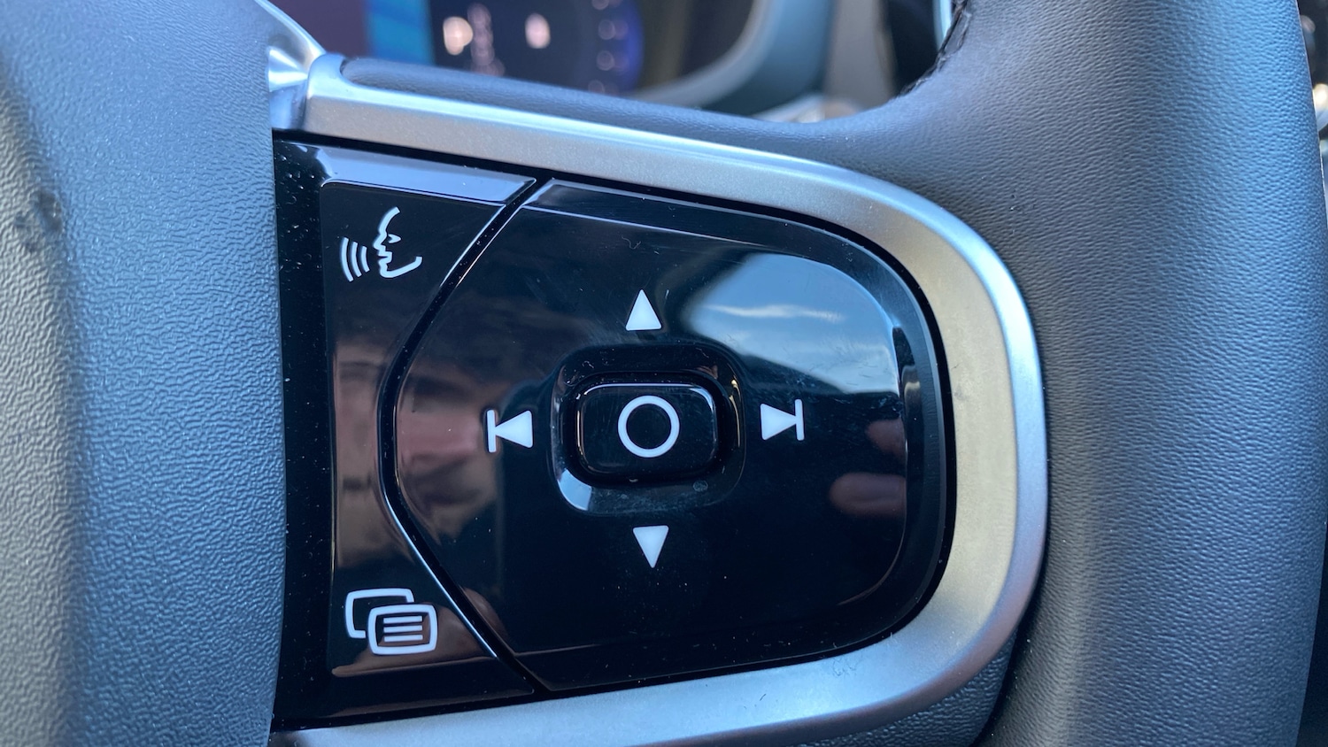 Used Volvo V60 2025 for sale - 77282919: Photo 19