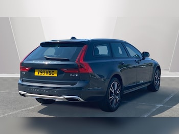 Used Volvo V90 2020 for sale - 79491413: Photo