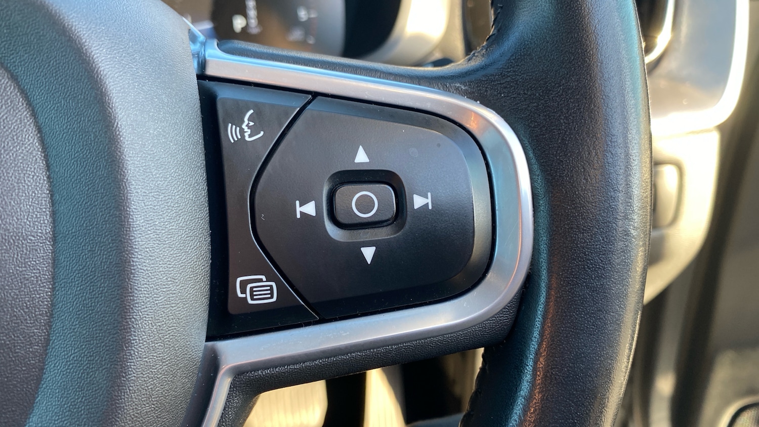 Used Volvo XC60 2021 for sale - 76684740: Photo 18