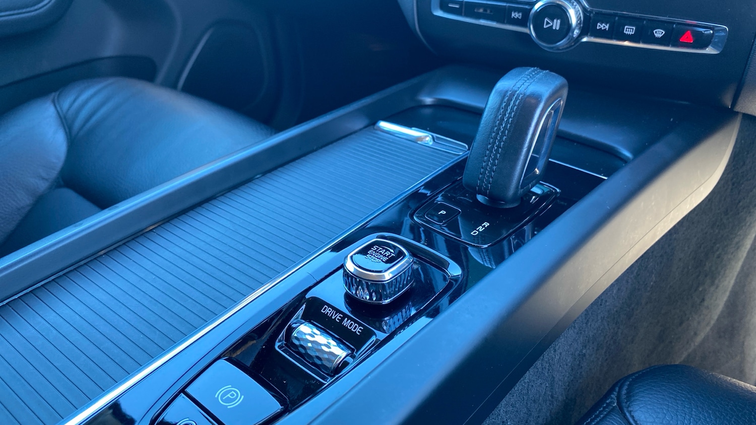 Used Volvo XC60 2021 for sale - 76684740: Photo 21