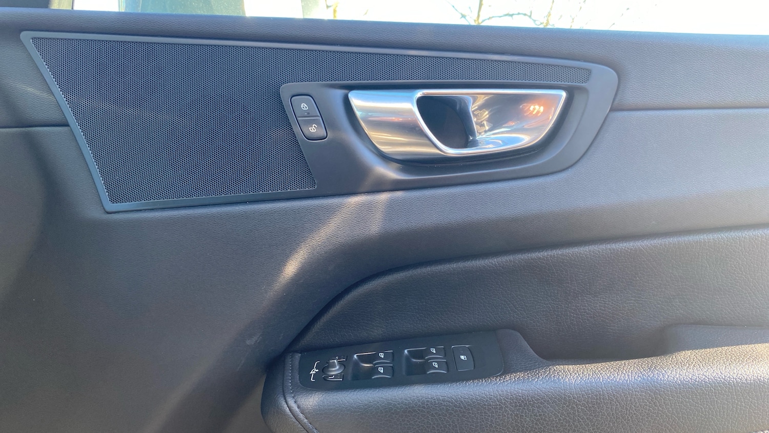 Used Volvo XC60 2021 for sale - 76684740: Photo 23