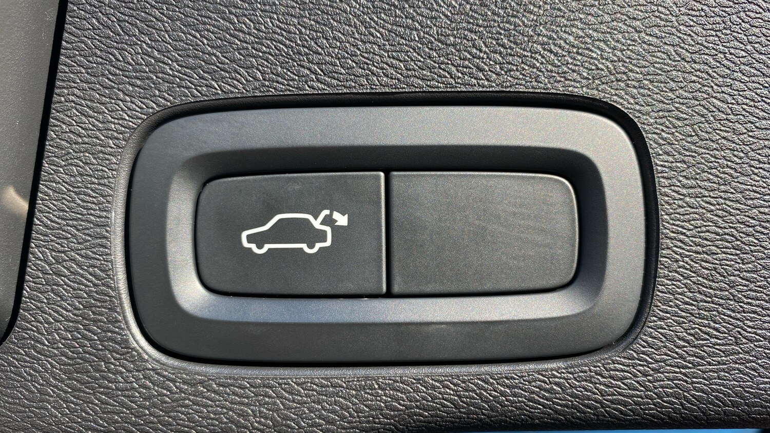 Used Volvo XC60 2021 for sale - 76684740: Photo 36