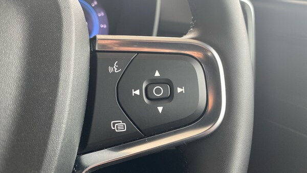 Used Volvo XC40 2023 for sale - 75627185: Photo 19
