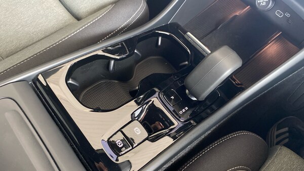 Used Volvo XC40 2023 for sale - 75627185: Photo 37