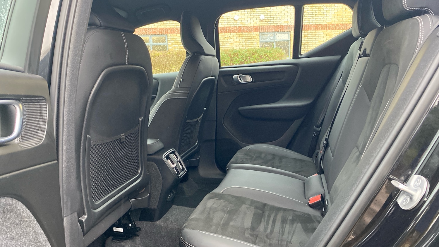 Used Volvo XC40 2025 for sale - 77589707: Photo 33