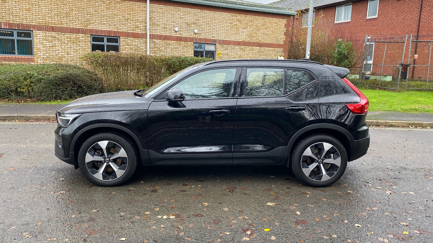 Used Volvo XC40 2025 for sale - 77589707: Photo 37